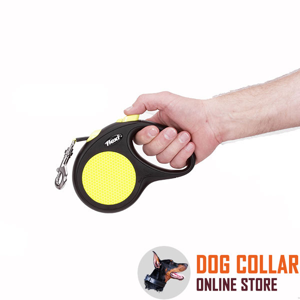 Retractable Leash with Durable Easy-to-unlock Chrome Plated Snap